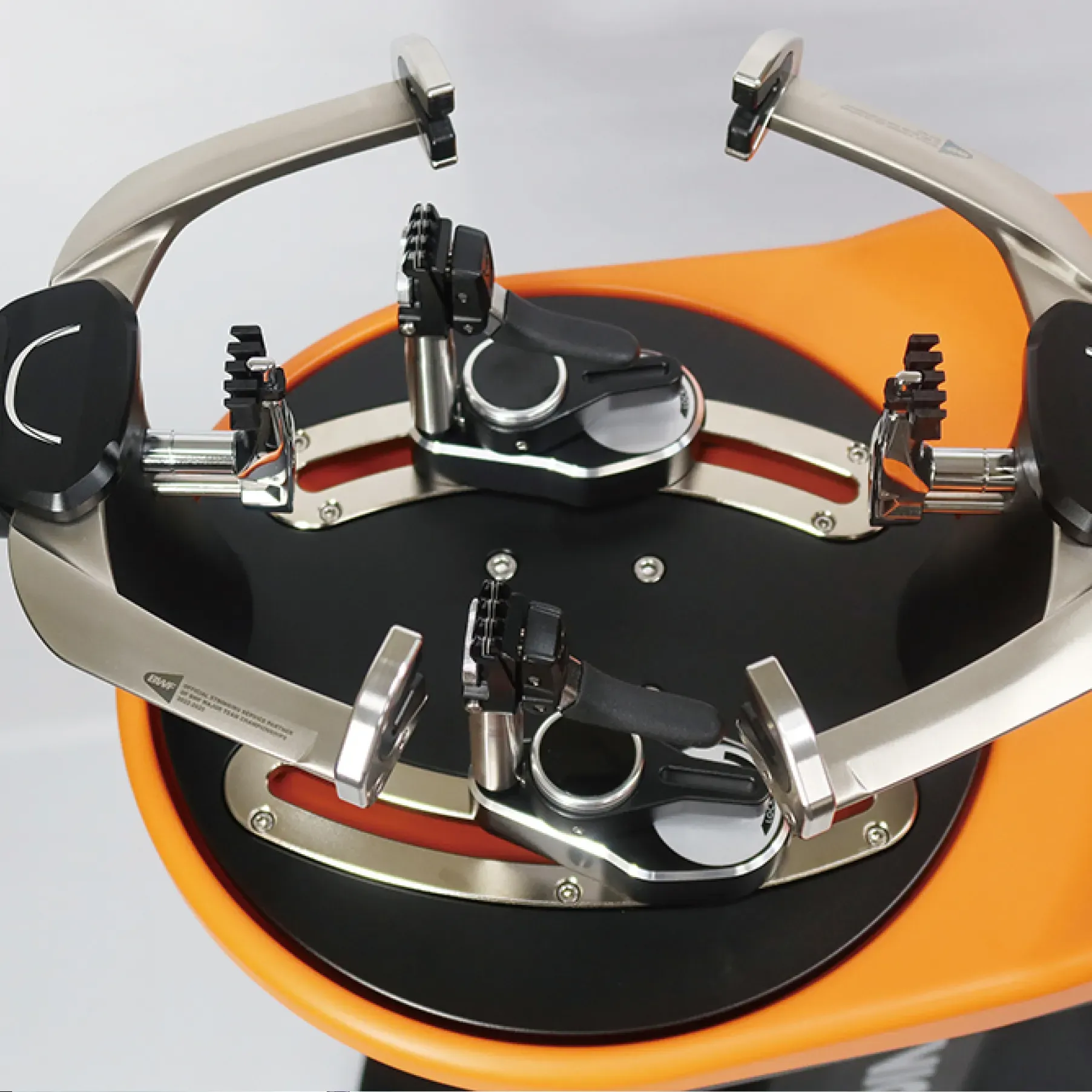 home | バドミントン Badminton｜ビクタースポーツ VICTOR Sports