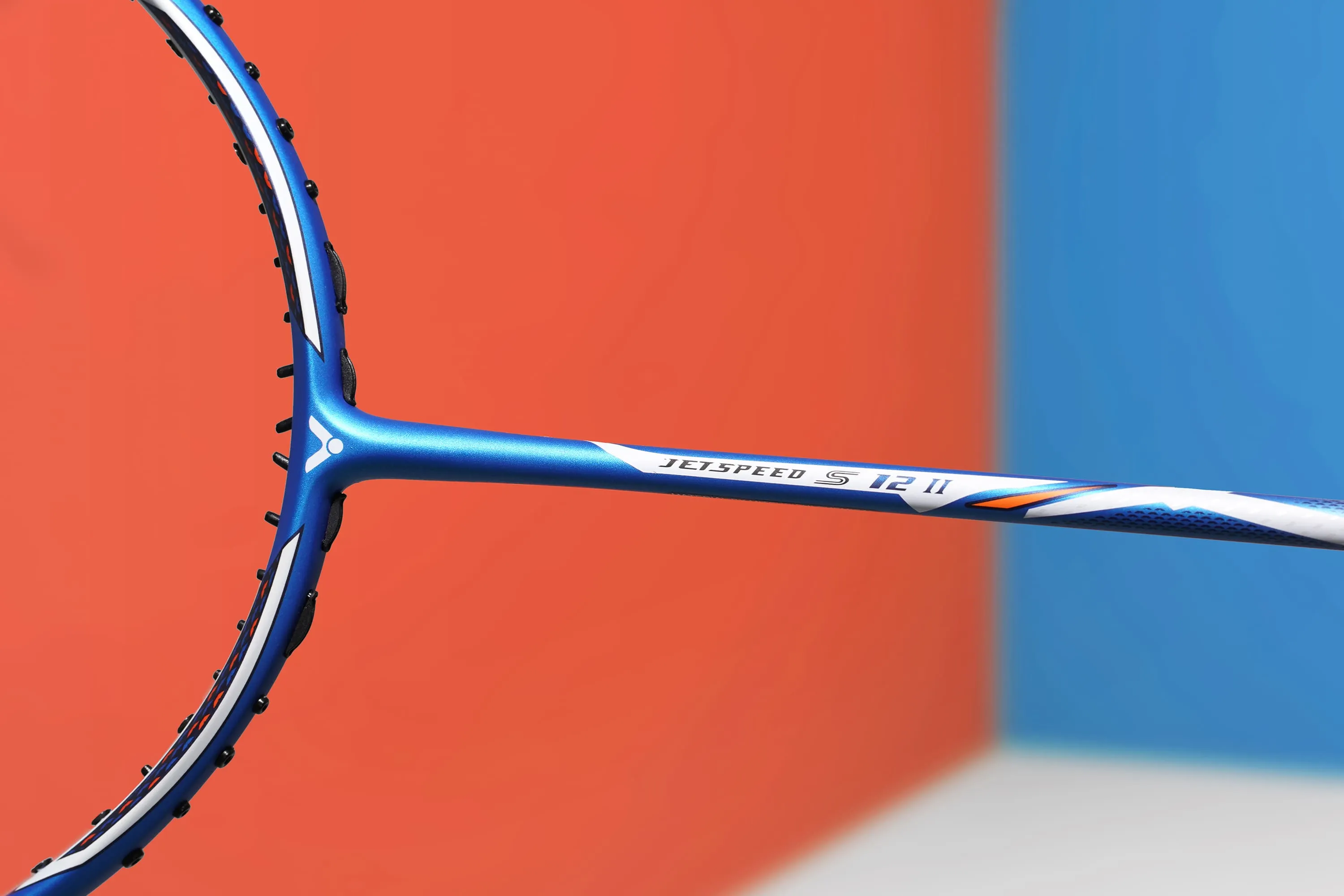 JS-12 II is designed with a lightweight 6.6mm shaf...