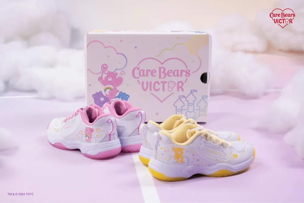 人気の限定 Victor xケアベアバドミントンシューズ24.5 ブルー 3E VICTOR X Care Bears Junior Badminton Shoes A-CBCJR AI | VICTOR