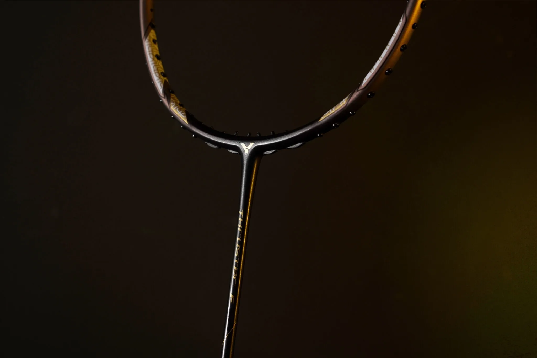 THRUSTER F | バドミントン Badminton｜ビクタースポーツ VICTOR Sports