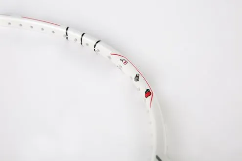 Printed with patterns of HELLO KITTY’s classic whi...